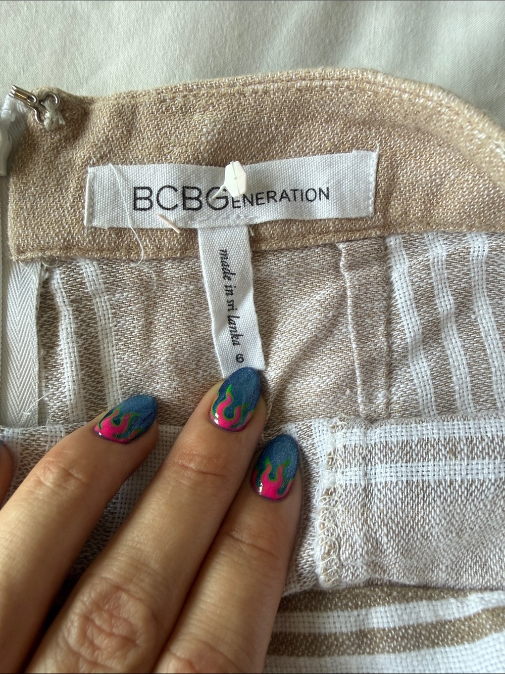 Striped Linen-Blend Crop Top & Shorts Set in Beige and White - Picture 8 of 9